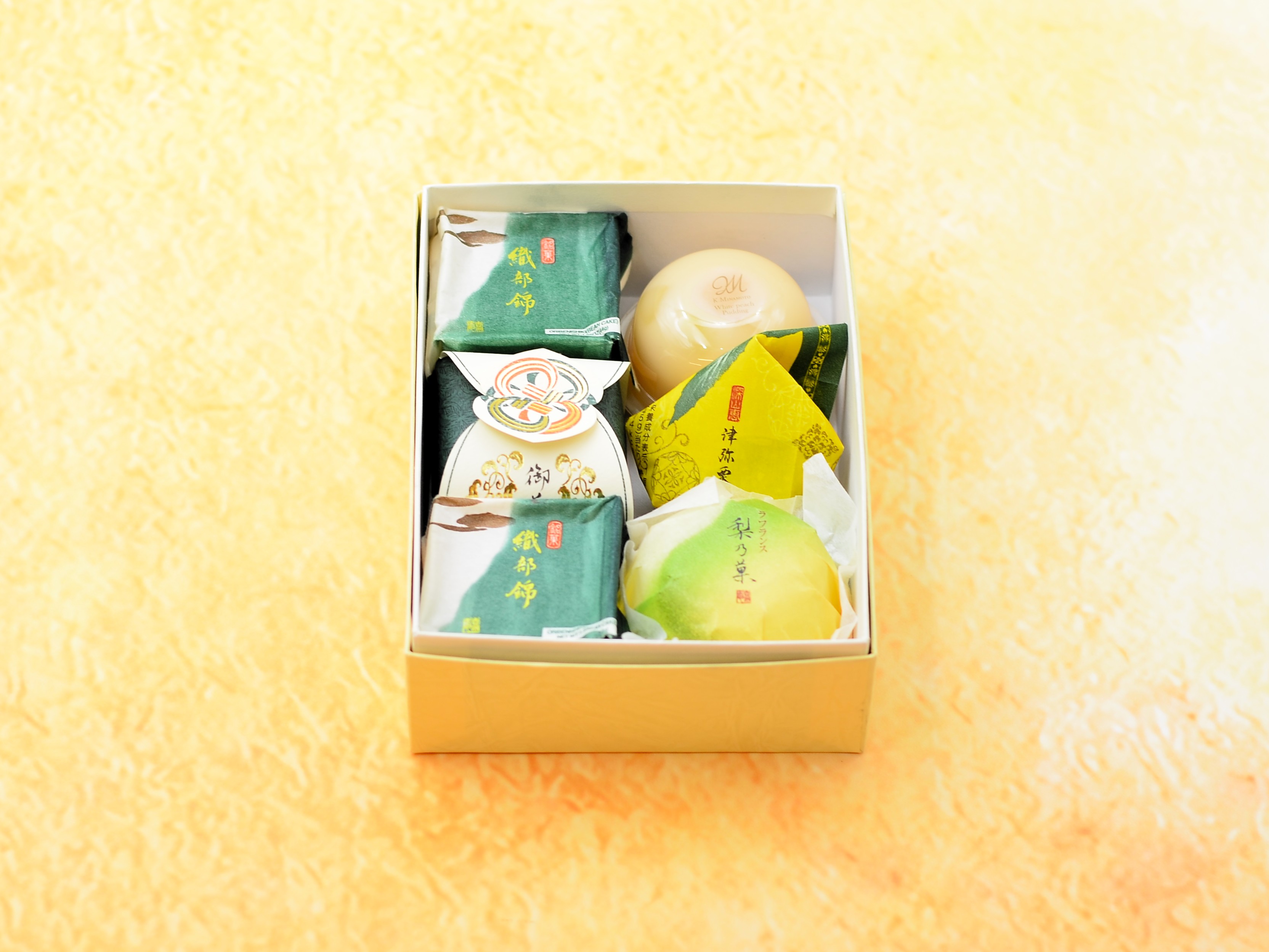 AUTUMN SELECTION Small